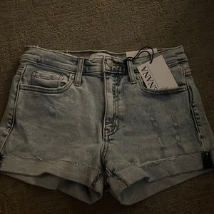 Perfect shorts for summer and vacation!